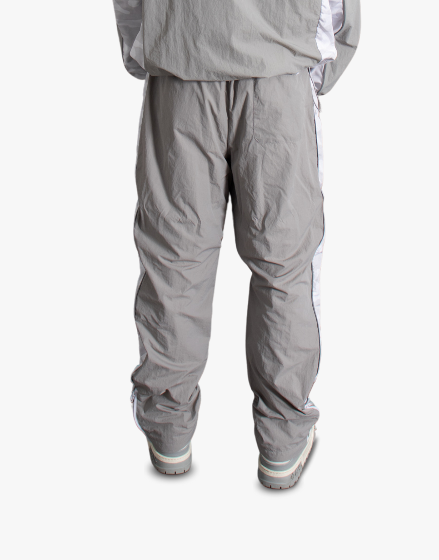 PANTALON NYLON [GRIS]